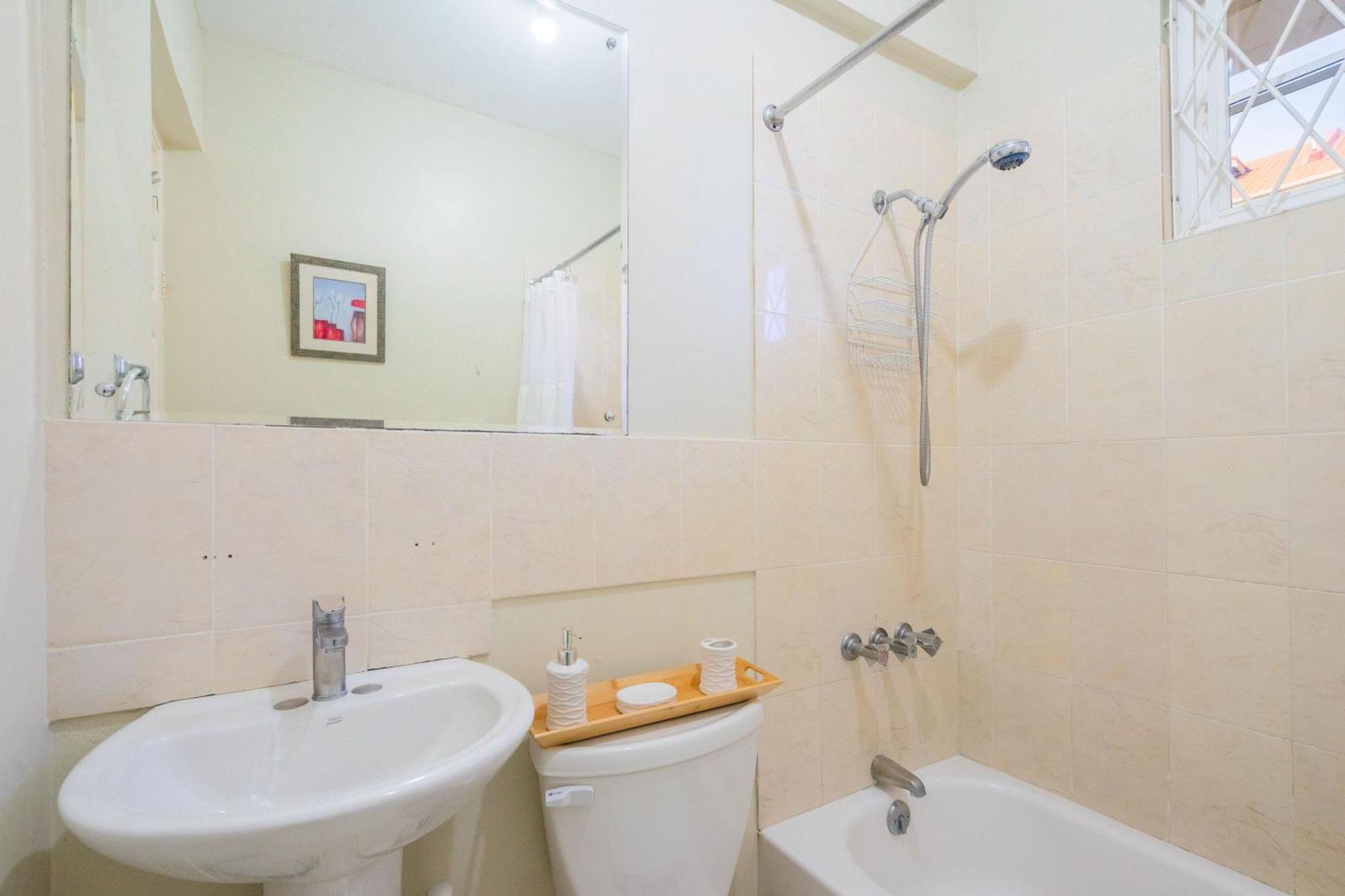 Musgrave Annex- Comfy 1 Bedroom Apartment On The Ground Floor Kingston Zewnętrze zdjęcie